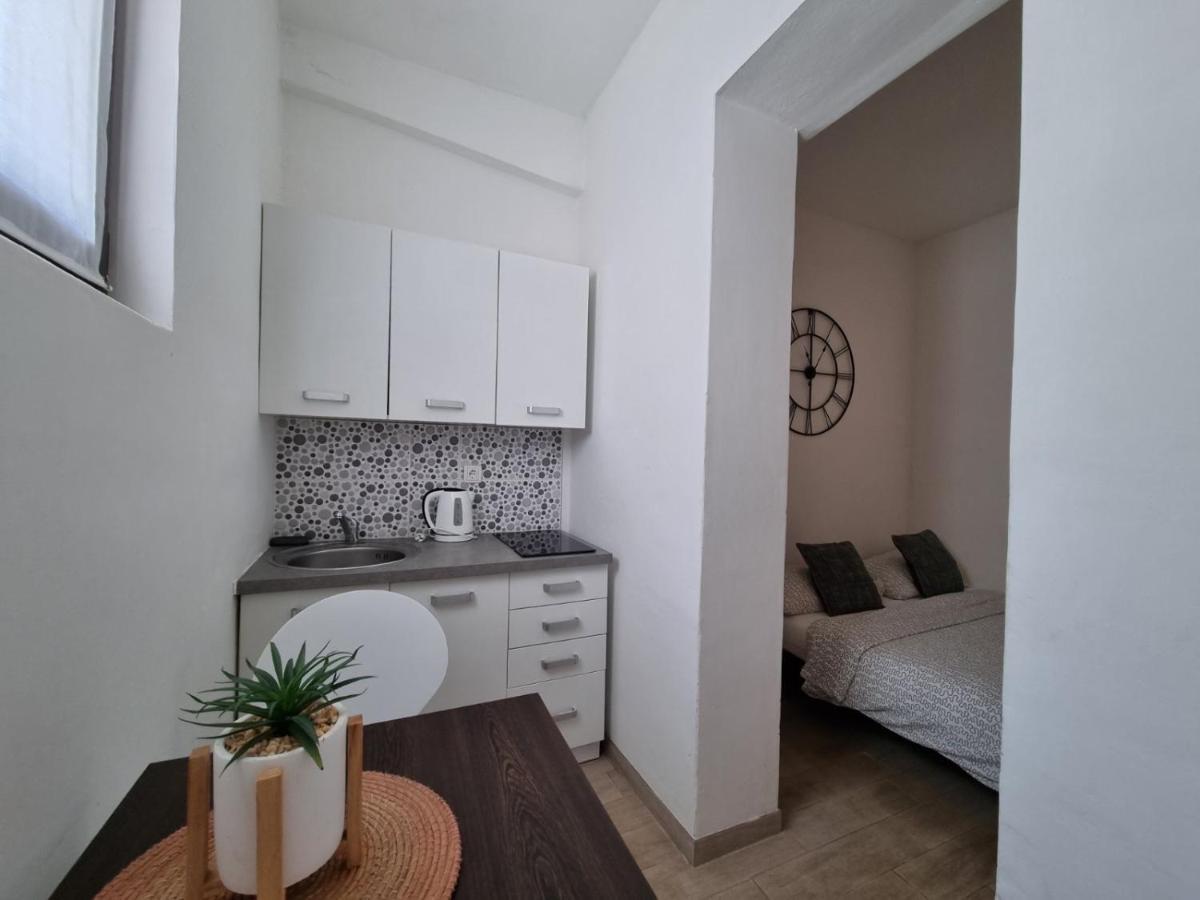 Apartments Lav Umag Bagian luar foto